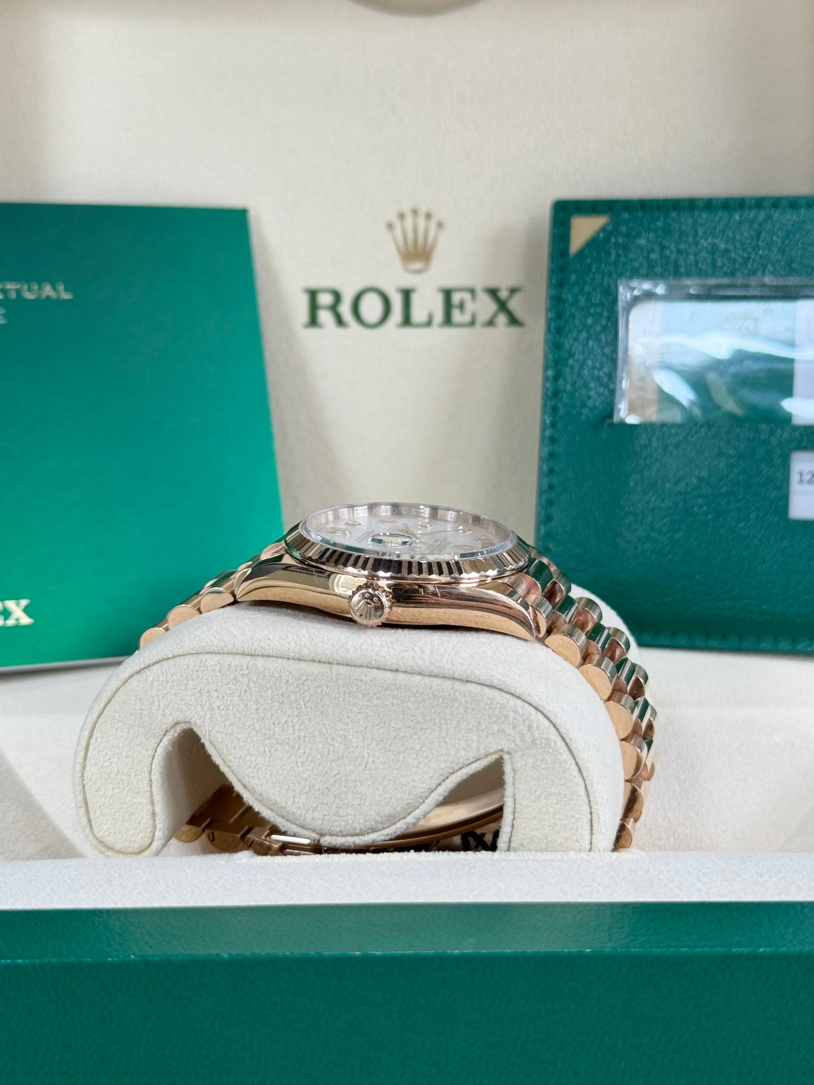 2019 Rolex Day-Date 36 128235