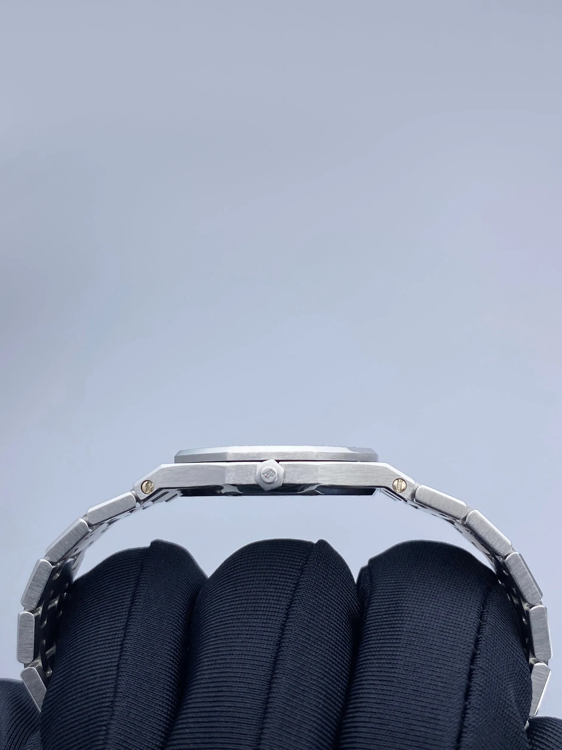 Audemars Piguet Royal Oak 67372ST White Dial Ladies Watch