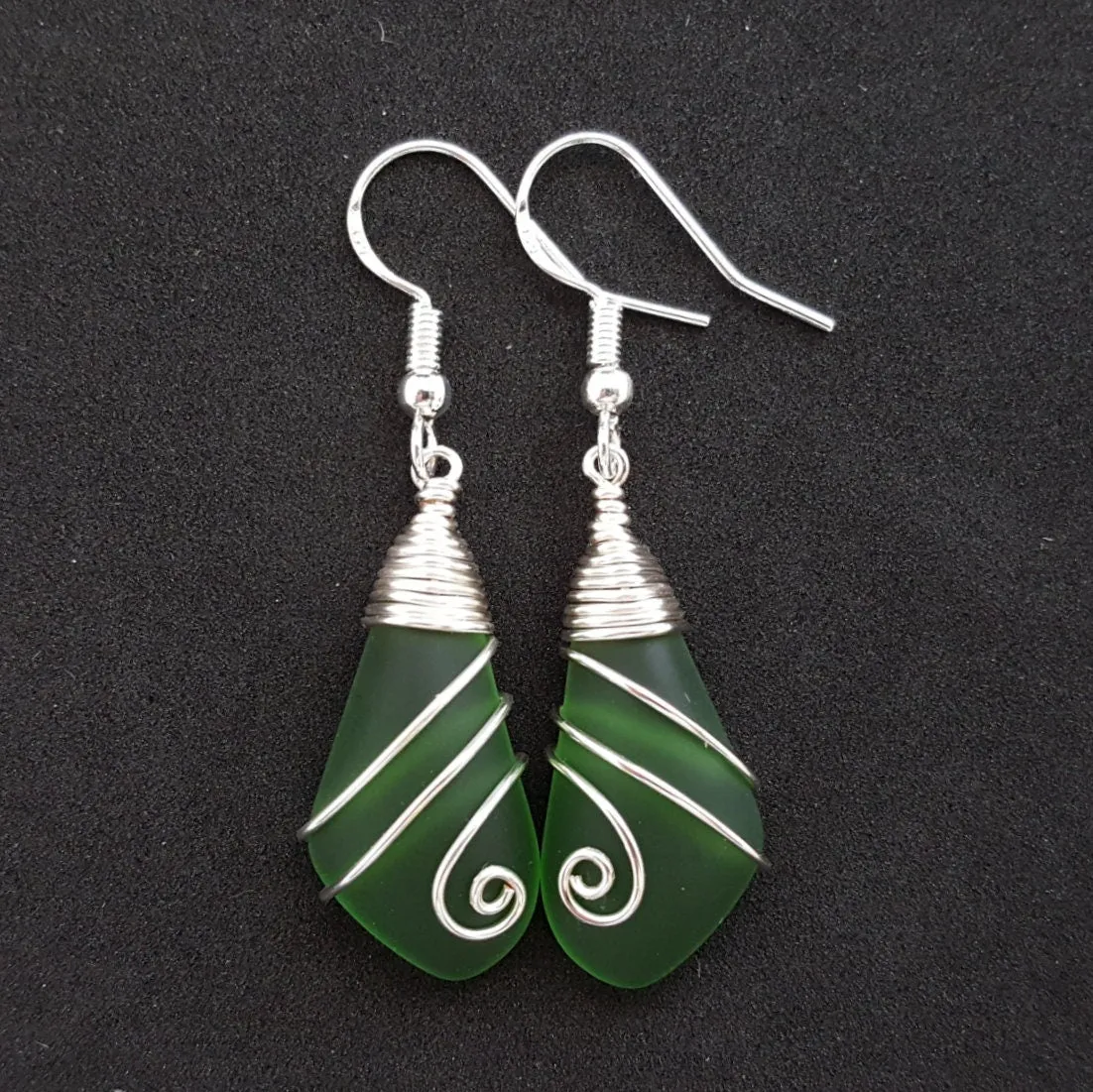 Hawaiian Jewelry Sea Glass Earrings, Wire Emerald Earrings Green Earrings, Sea Glass Jewelry Beach Jewelry(May Birthstone Jewelry For Women)