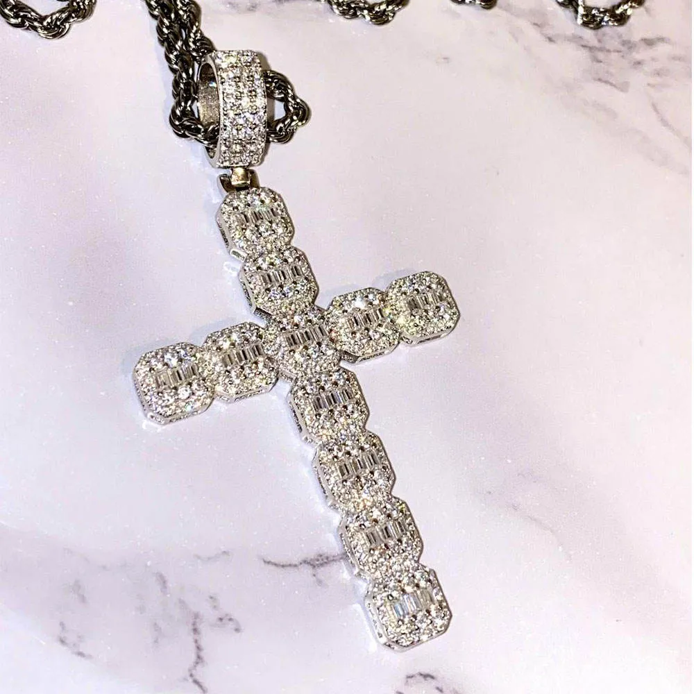Ins Hot  Hip Hop Popular Mens Necklace Jewelry Iced Out Zircon Gold Silver Charm Pendants Cross Pendant