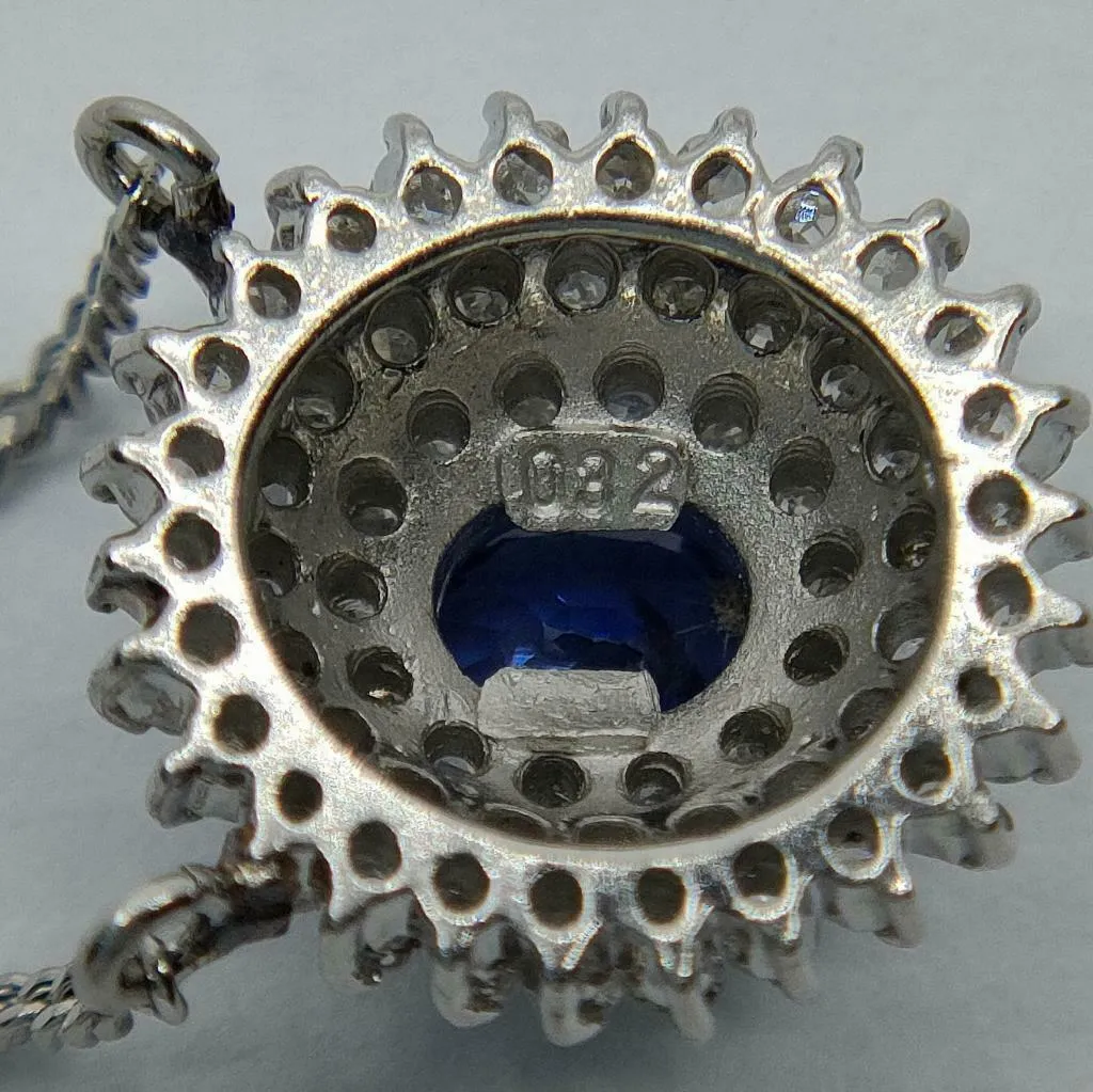 Jewelry Pendant Necklace Sapphire 0.32ct Platinum