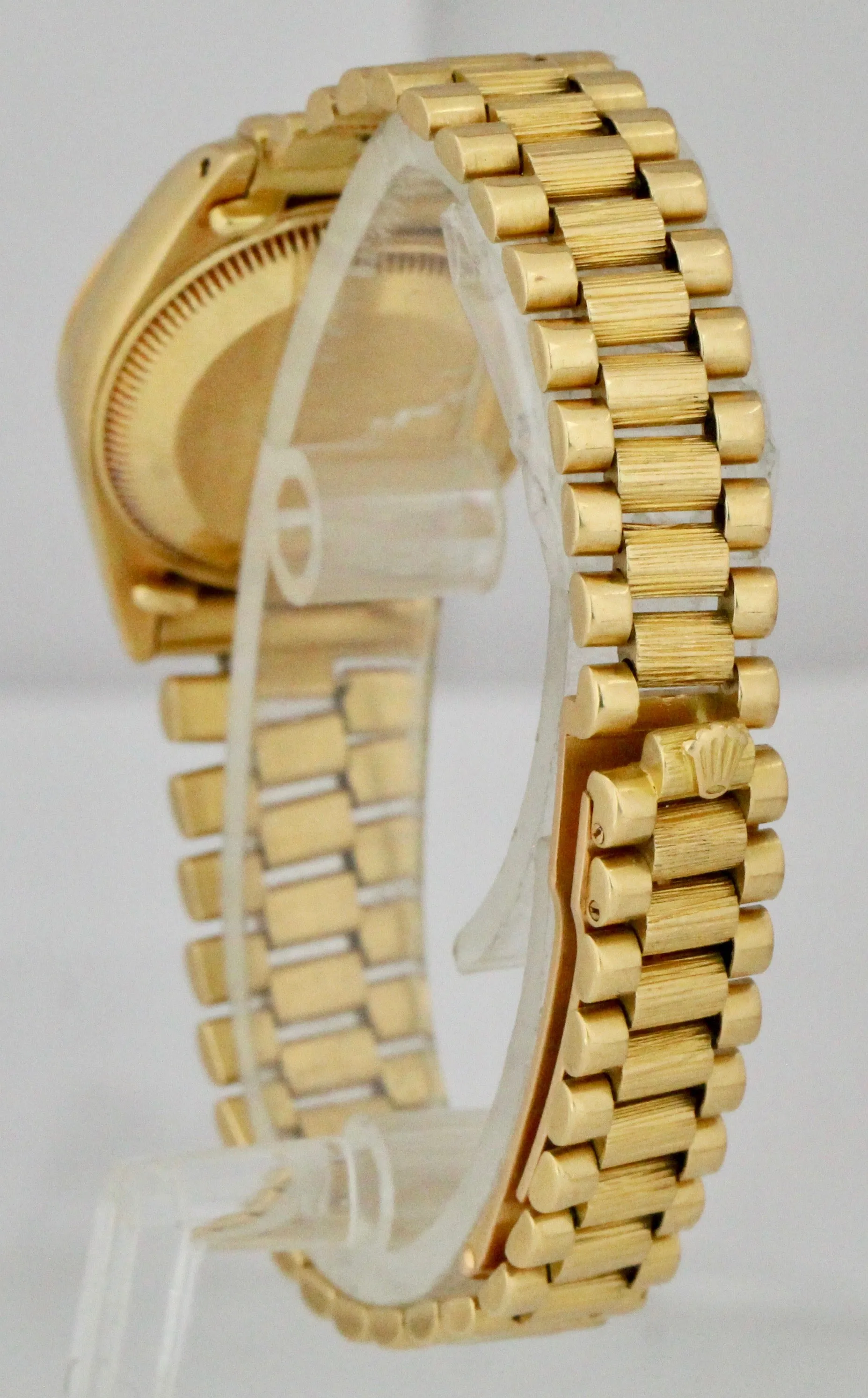 Ladies Rolex DateJust 26mm Silver Stick 18K Yellow Gold 6827 Watch President