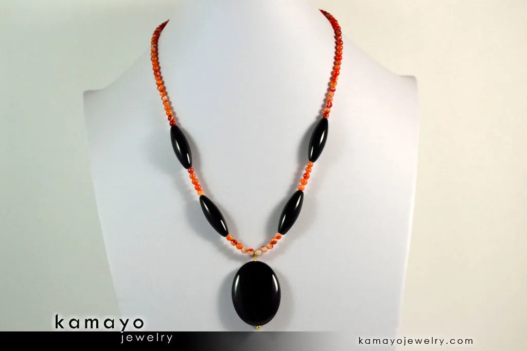 LEO NECKLACE - Large Black Onyx Pendant and Sardonyx Beads
