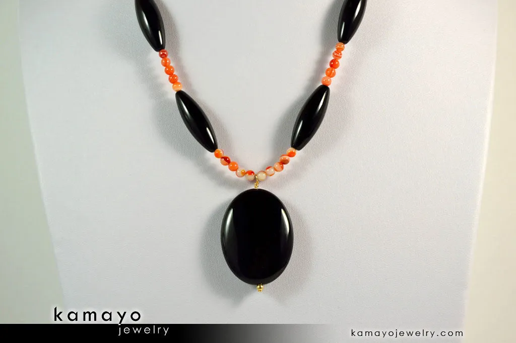 LEO NECKLACE - Large Black Onyx Pendant and Sardonyx Beads
