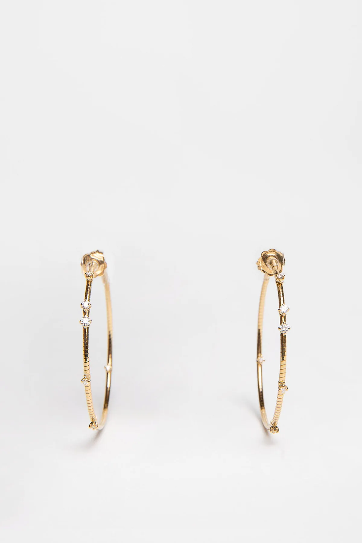 MATTIA CIELO | YELLOW GOLD DIAMOND HOOP EARRINGS