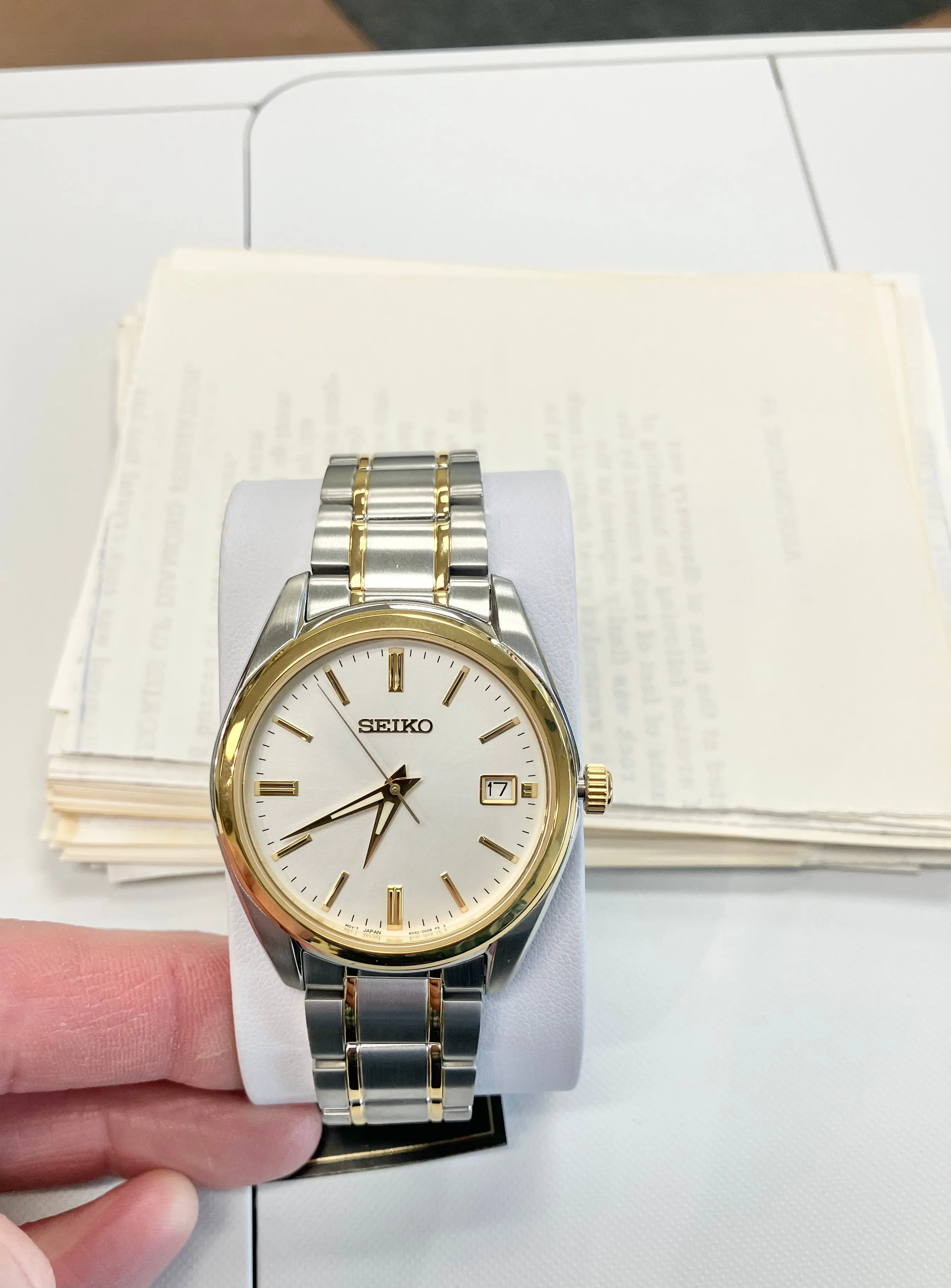 Men's Seiko Gold And Silver Stainless Steel Watch