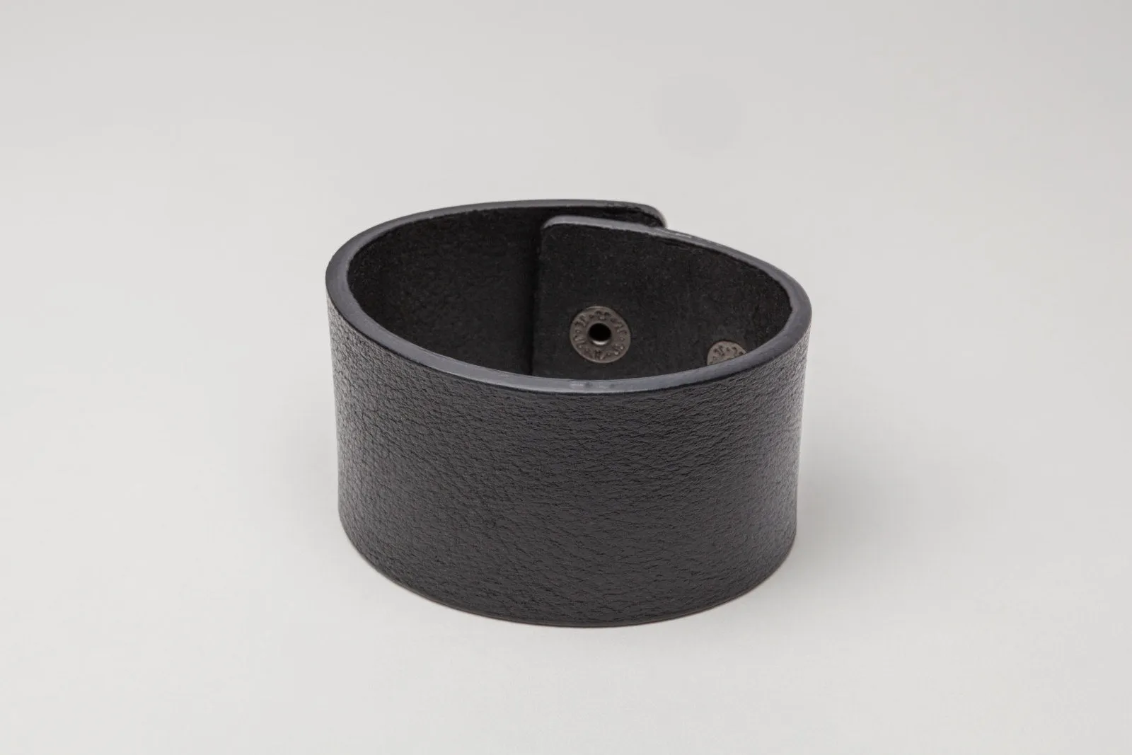 Midtown Leather Cuff