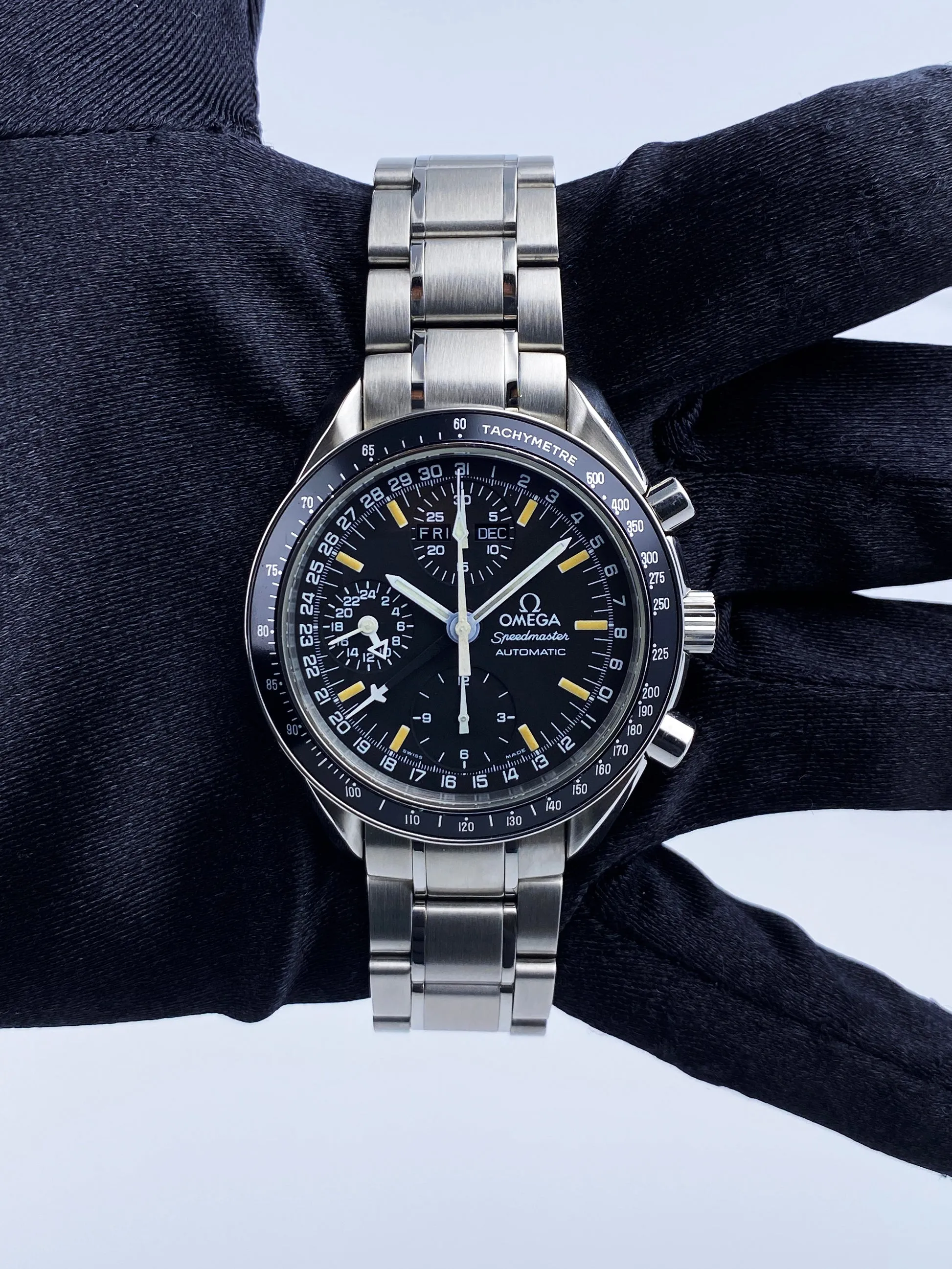 Omega Speedmaster 3520.50 Triple-Date Mens Watch Box and Papers
