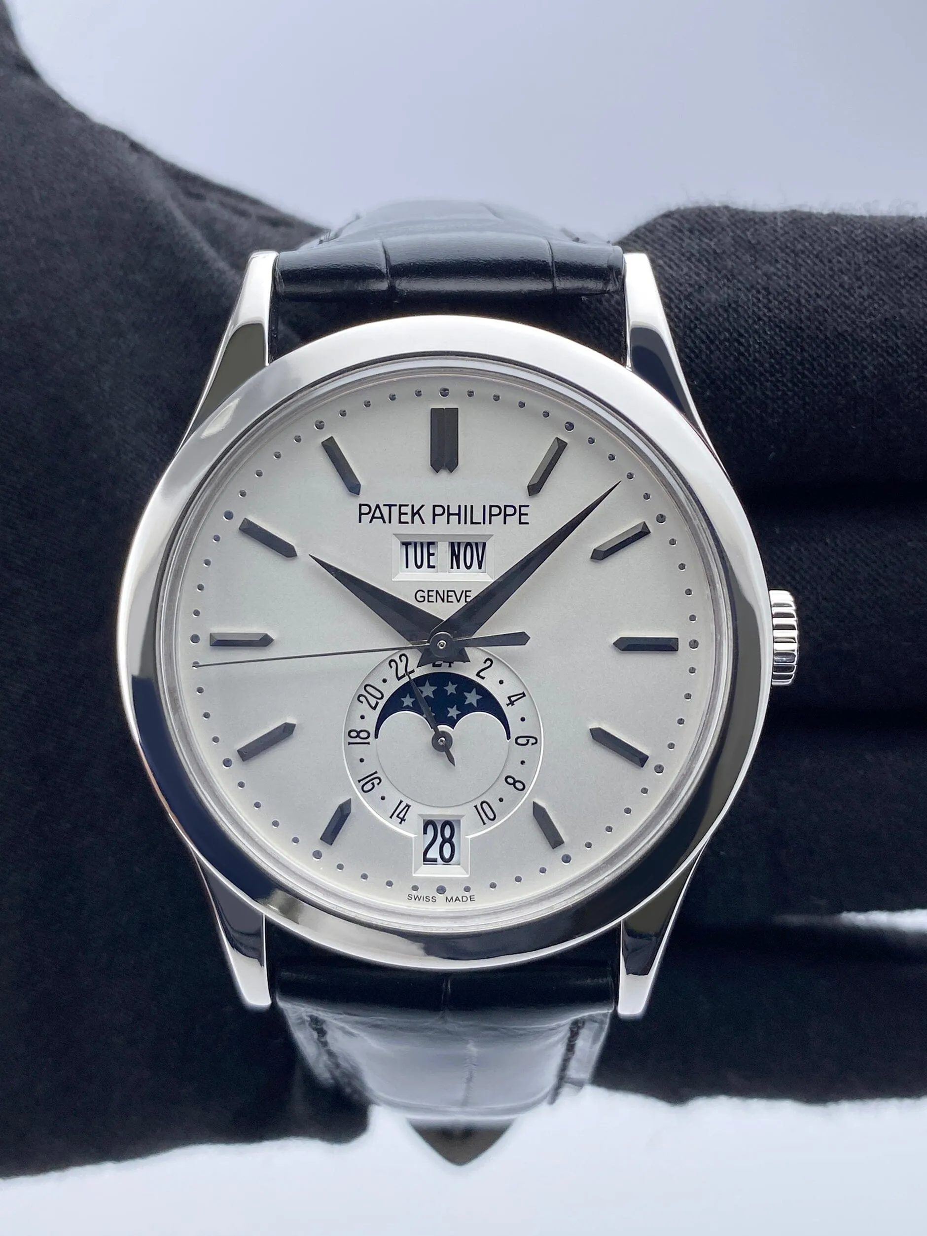 Patek Philippe Complications 5396G Annual Calendar Mens Watch