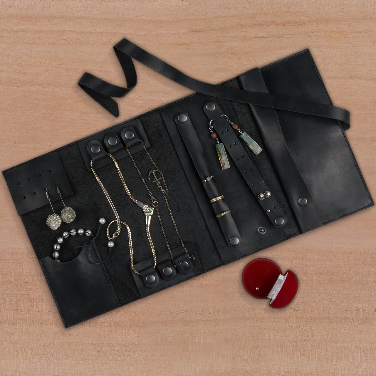 Personalized Jewelry Organizer. Leather Jewelry Organizer. Jewelry Roll. Jewelry Holder. Travel Jewelry Case. Birthday, Christmas Gift.