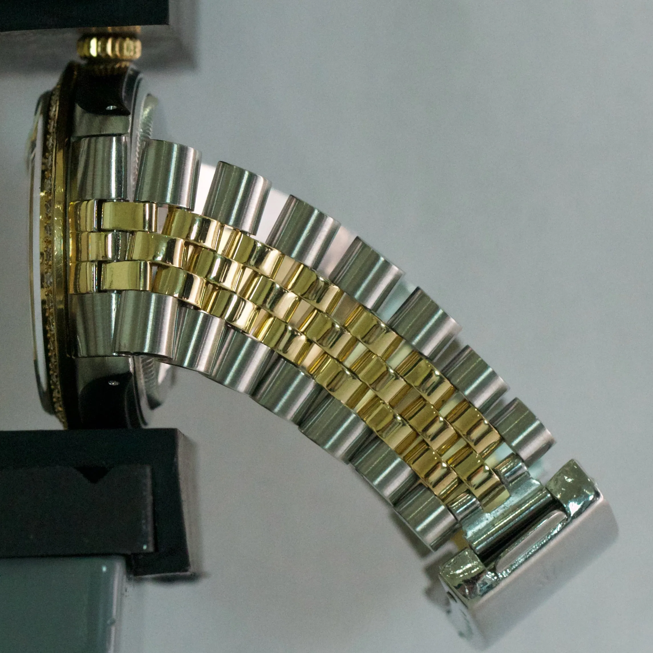 Rolex DateJust 36mm CHAMPAGNE DIAMOND Two Tone 18K Gold Steel JUBILEE 16013