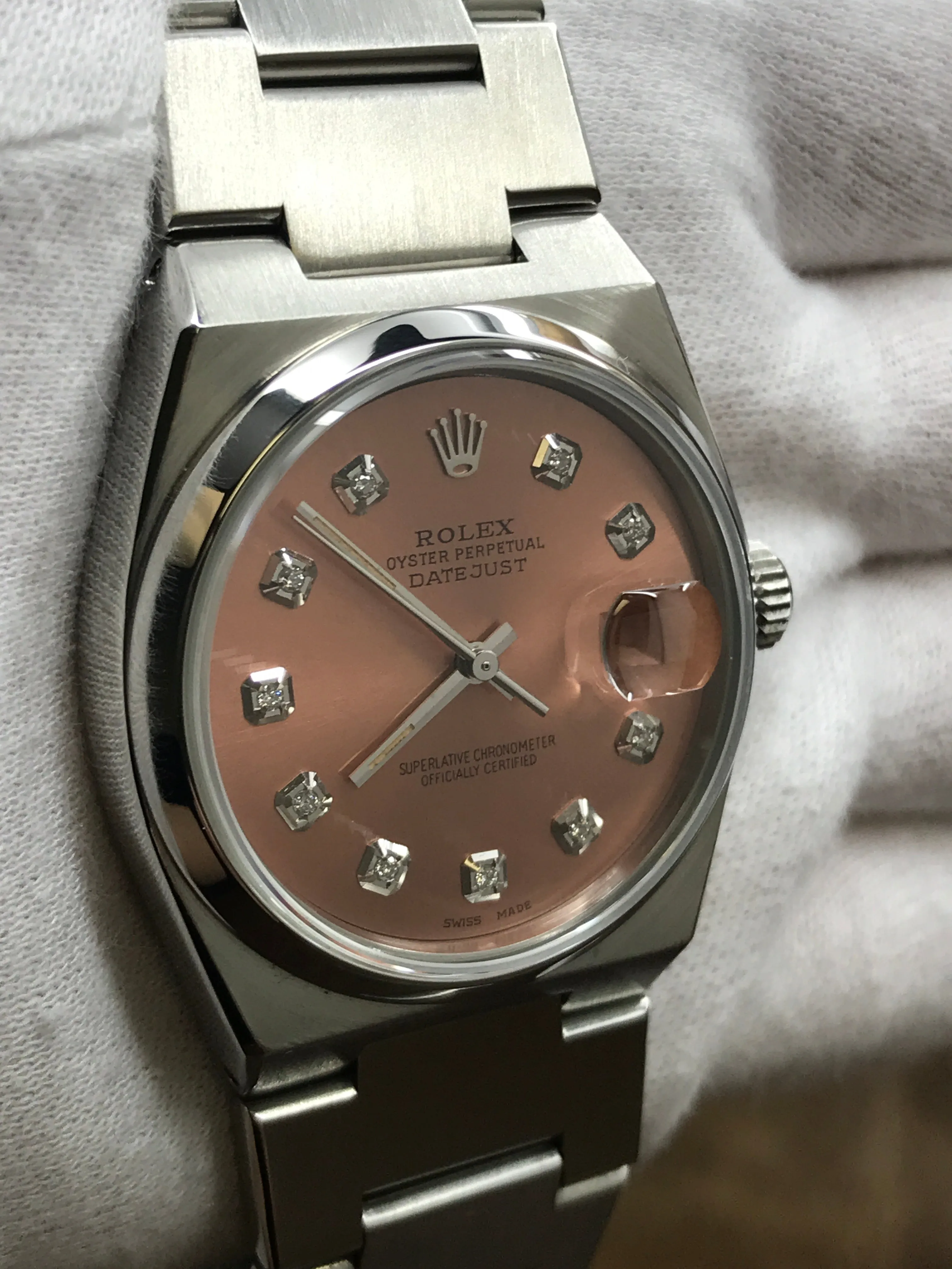 Rolex Datejust Oysterquartz 17000 Custom Salmon Diamond Dial Quartz Watch