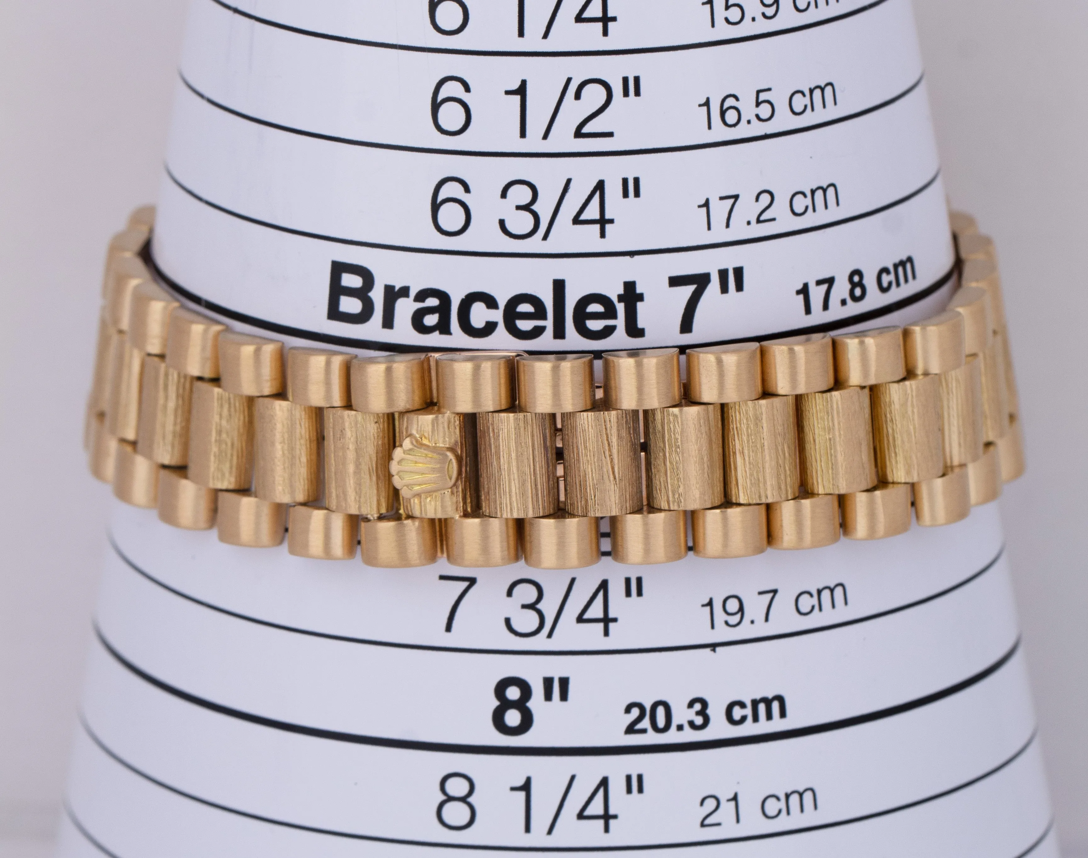 Rolex Day-Date President 36mm Champagne DIAMOND LINEN BARK 18K Yellow Gold 1807