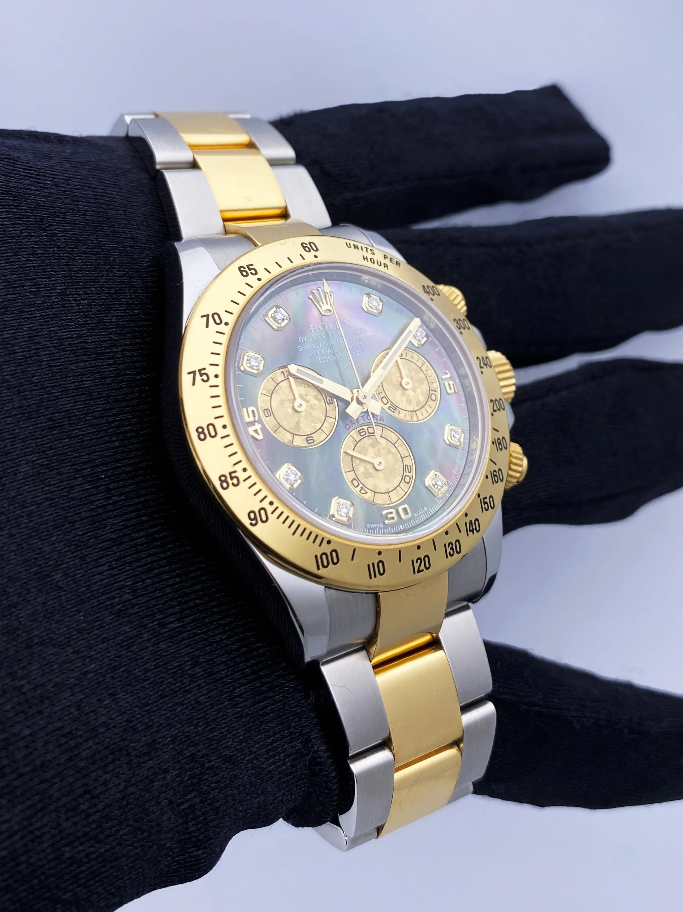 Rolex Daytona 116523 Dark Crystal MOP Dial Mens Watch Box Papers