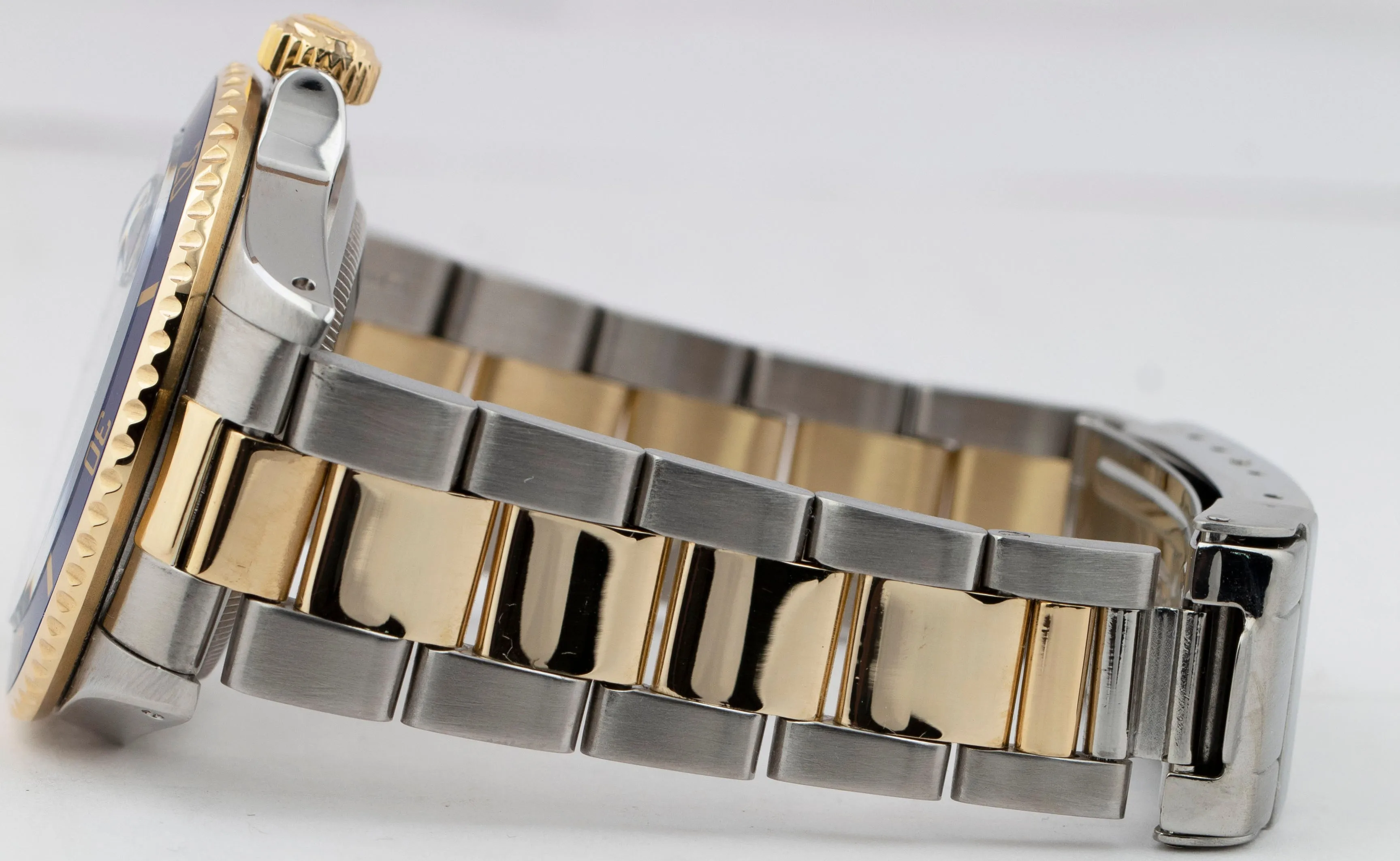 Rolex Submariner Date 18K Yellow Gold DIAMOND Stainless Blue 40mm Watch 16803