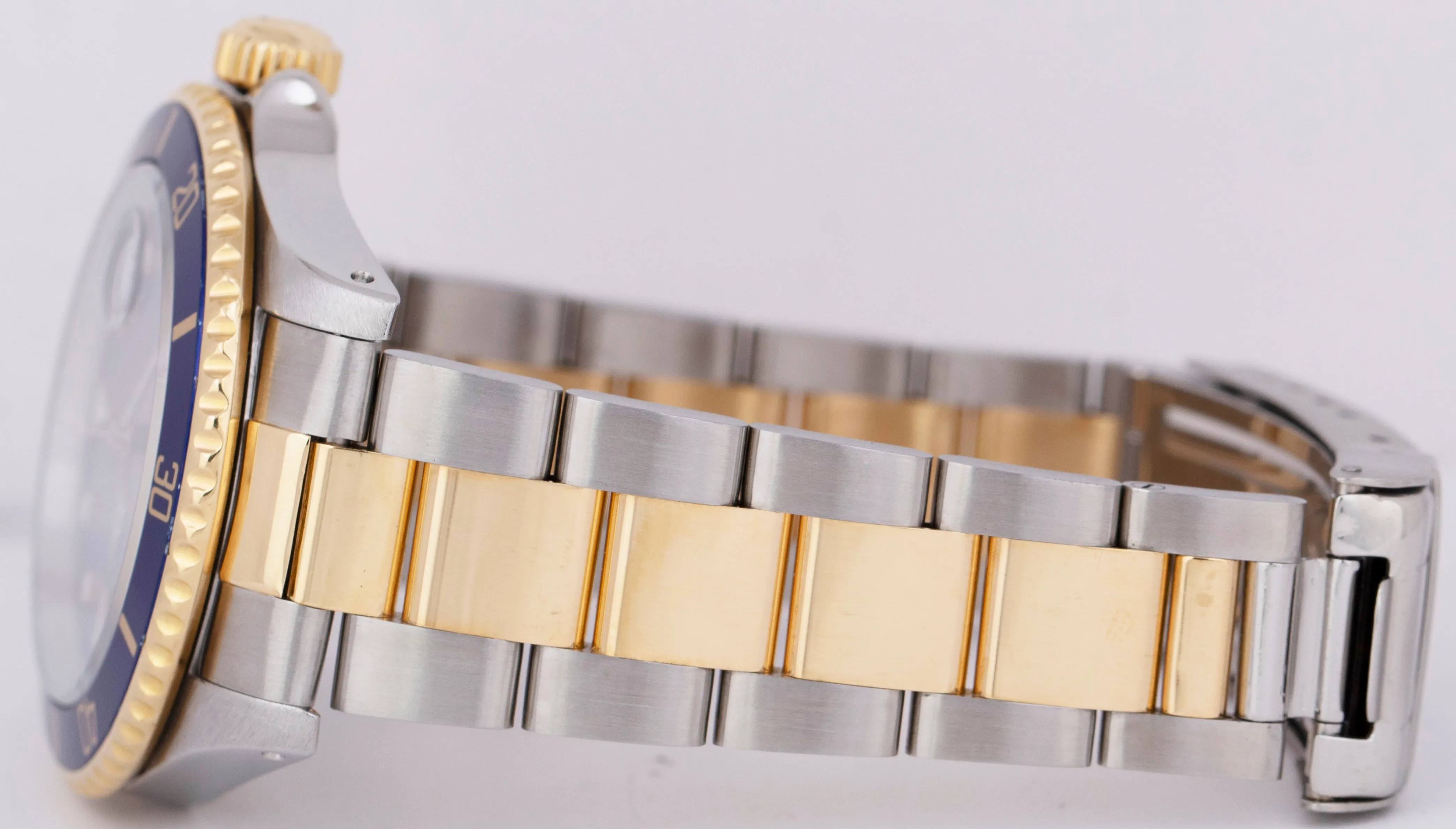 Rolex Submariner Date 40mm Blue Two-Tone 18K Yellow Gold Steel Watch 16613 LB