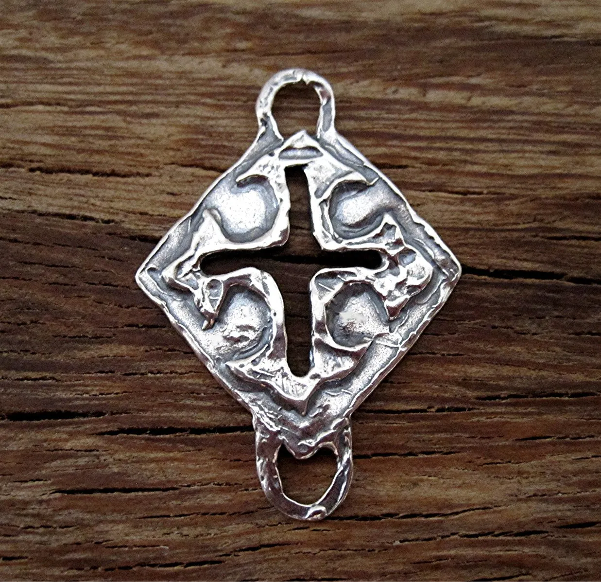 Santa Fe Style Artisan Cross Jewelry Link in Sterling Silver (one)