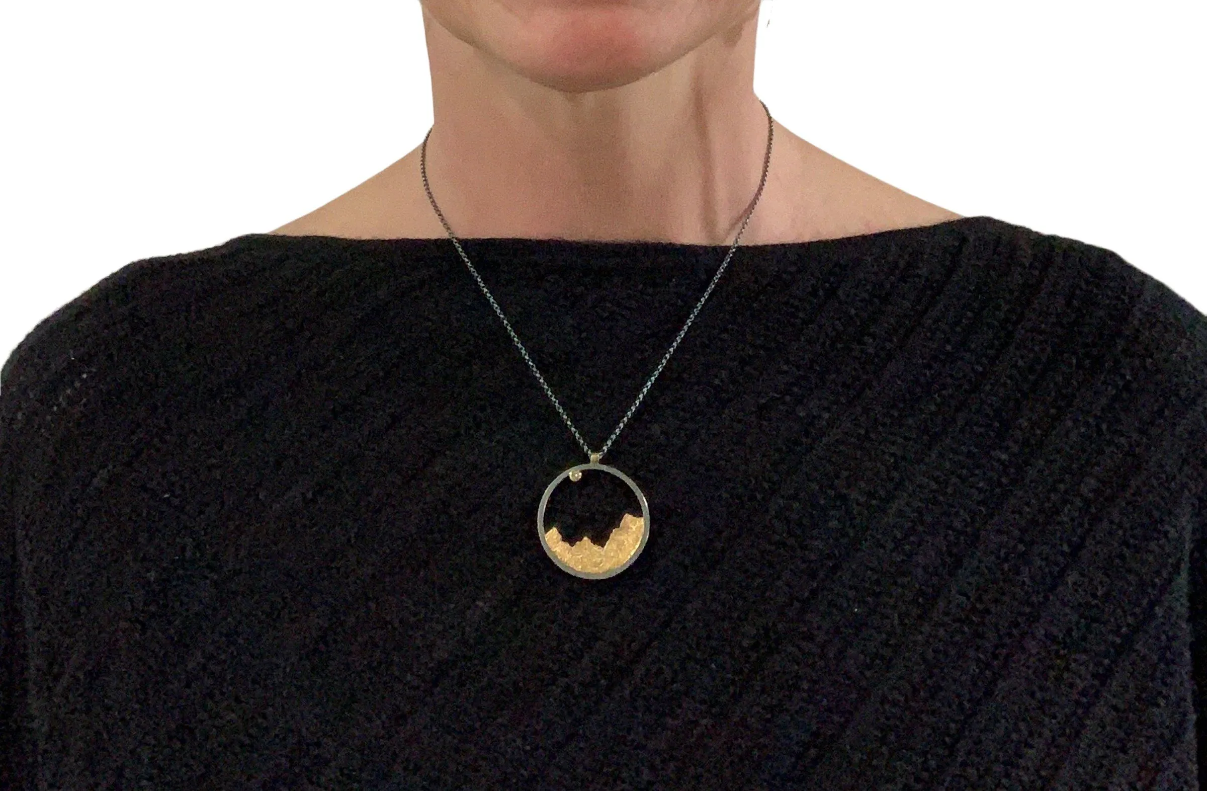 Sierra Pendant