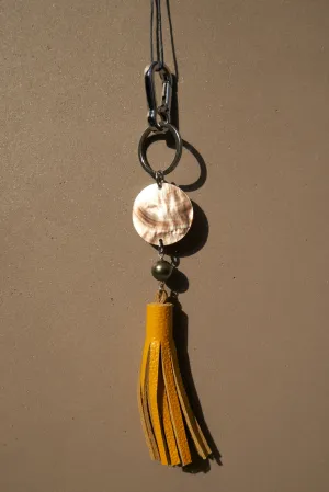 Tahitian Bora Bora Black Pearl & Mother Pearl Shell Leather Keychain in Yellow